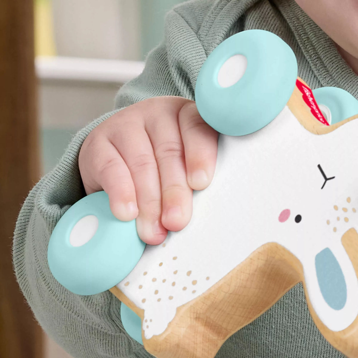 FISHER-PRICE stumdomas medinis žaislas – Triušiukas (JDM52)