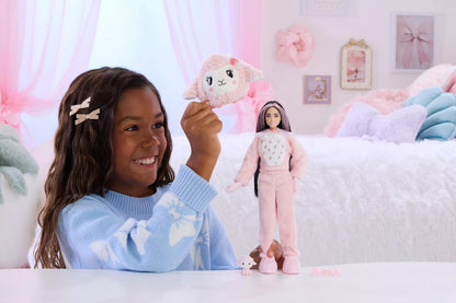 BARBIE CUTIE REVEAL CARE BEARS SWEET BOWS siurprizų rinkinys – avytė (JJP66)