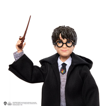 HARRY POTTER lėlė – Haris Poteris ir mago skrybėlė (HND78)