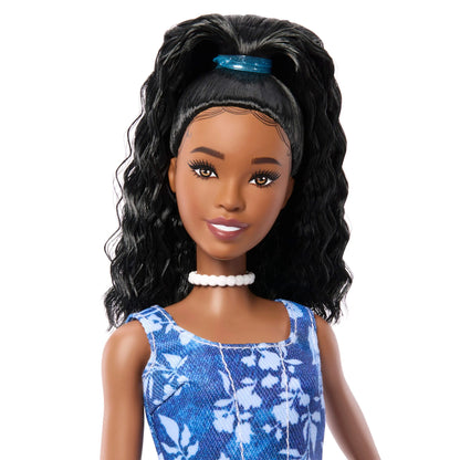 BARBIE FASHIONISTAS lėlė madistė mėlyna suknele (JJN61)