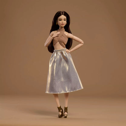 BARBIE BASICS No6 lėlė (JJX25)