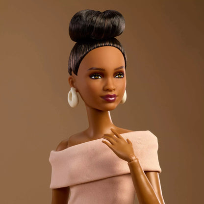 BARBIE BASICS No8 lėlė (JJX27)